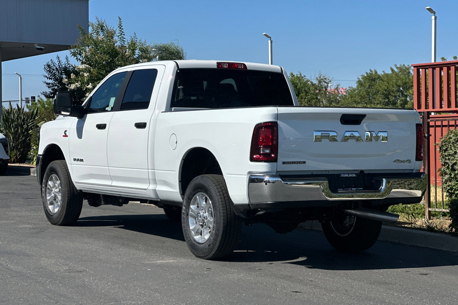 2025 Ram 2500 Big Horn photo 6