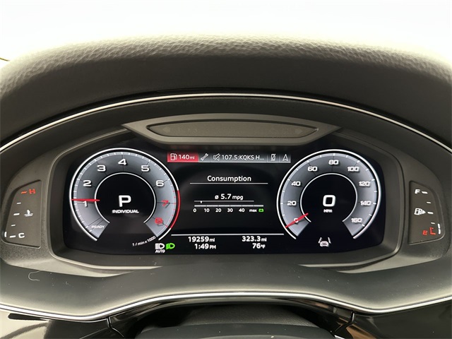 2023 Audi Q8 55 Prestige photo 7