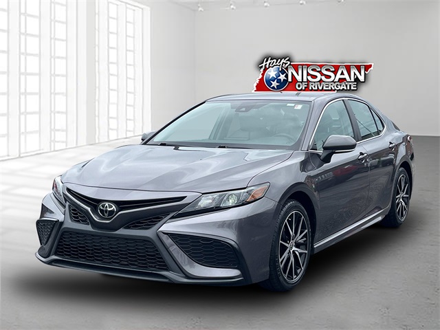 2023 Toyota Camry SE photo 2