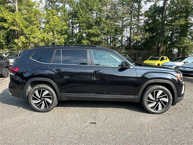 2026 Volkswagen Atlas SE Technology photo 7