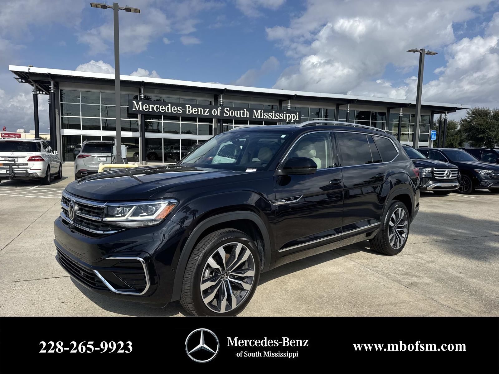 2022 Volkswagen Atlas SEL Premium R-Line's photo