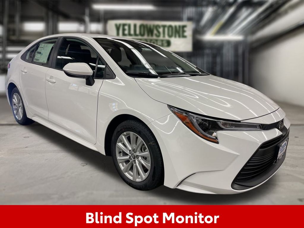 2025 Toyota Corolla LE photo 6