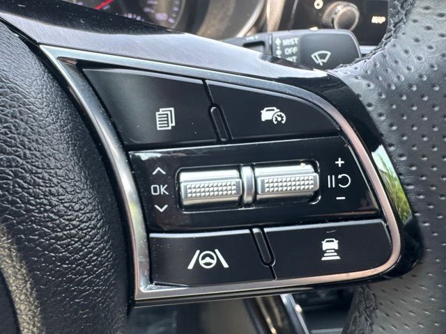 2024 Kia Forte GT-Line photo 18