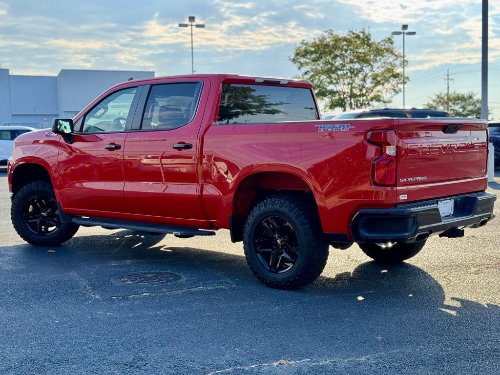 2021 Chevrolet Silverado 1500 LT Trail Boss photo 2