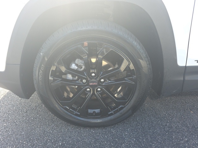 2022 Gmc Terrain SLE photo 5