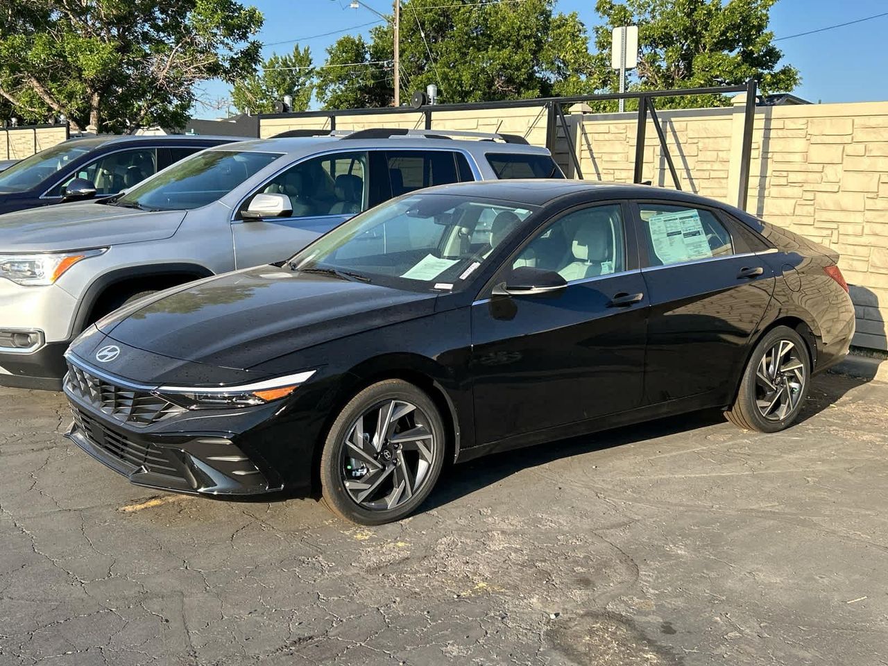 2025 Hyundai Elantra Hybrid Limited photo 15