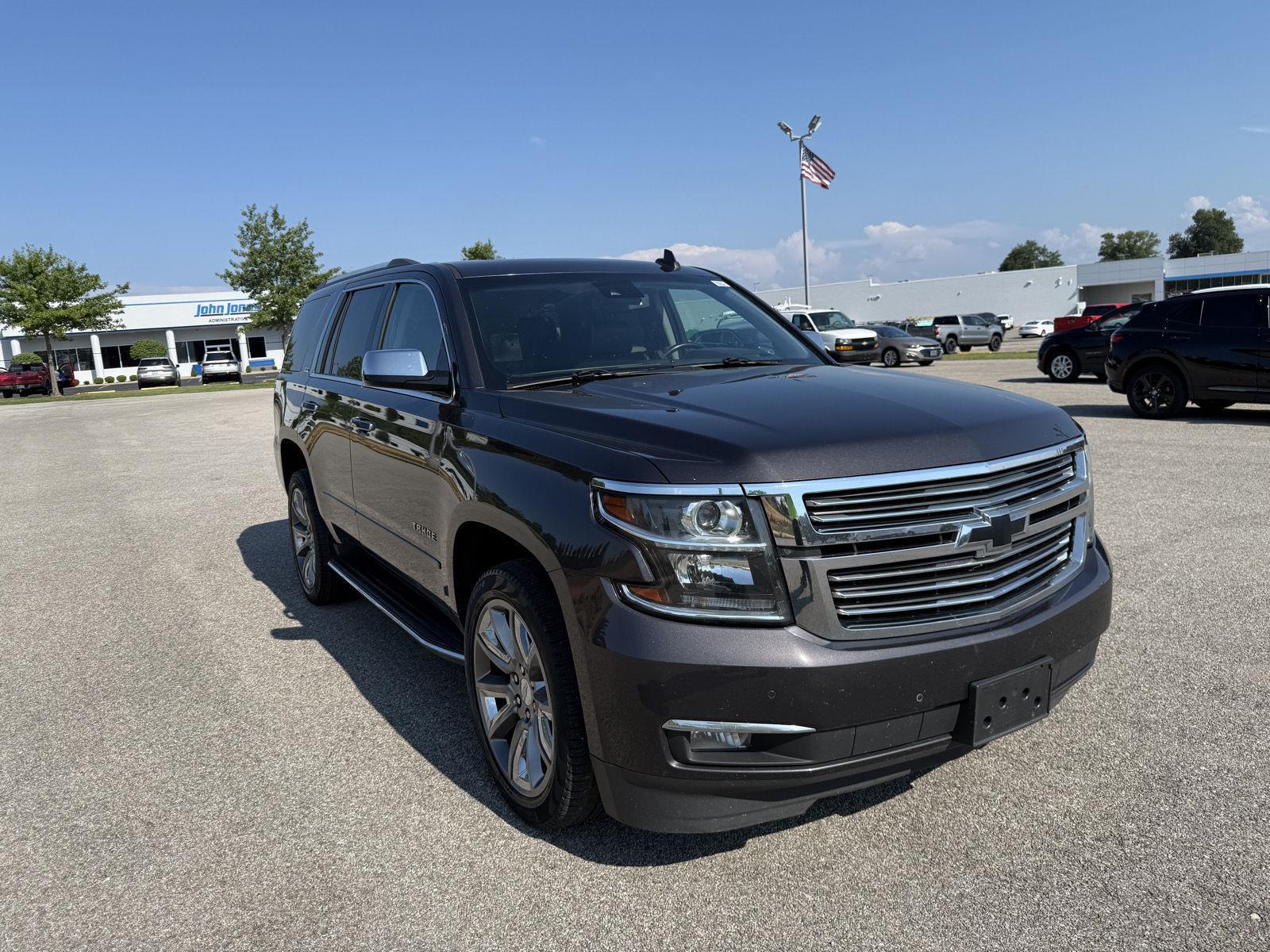 2016 Chevrolet Tahoe LTZ photo 2