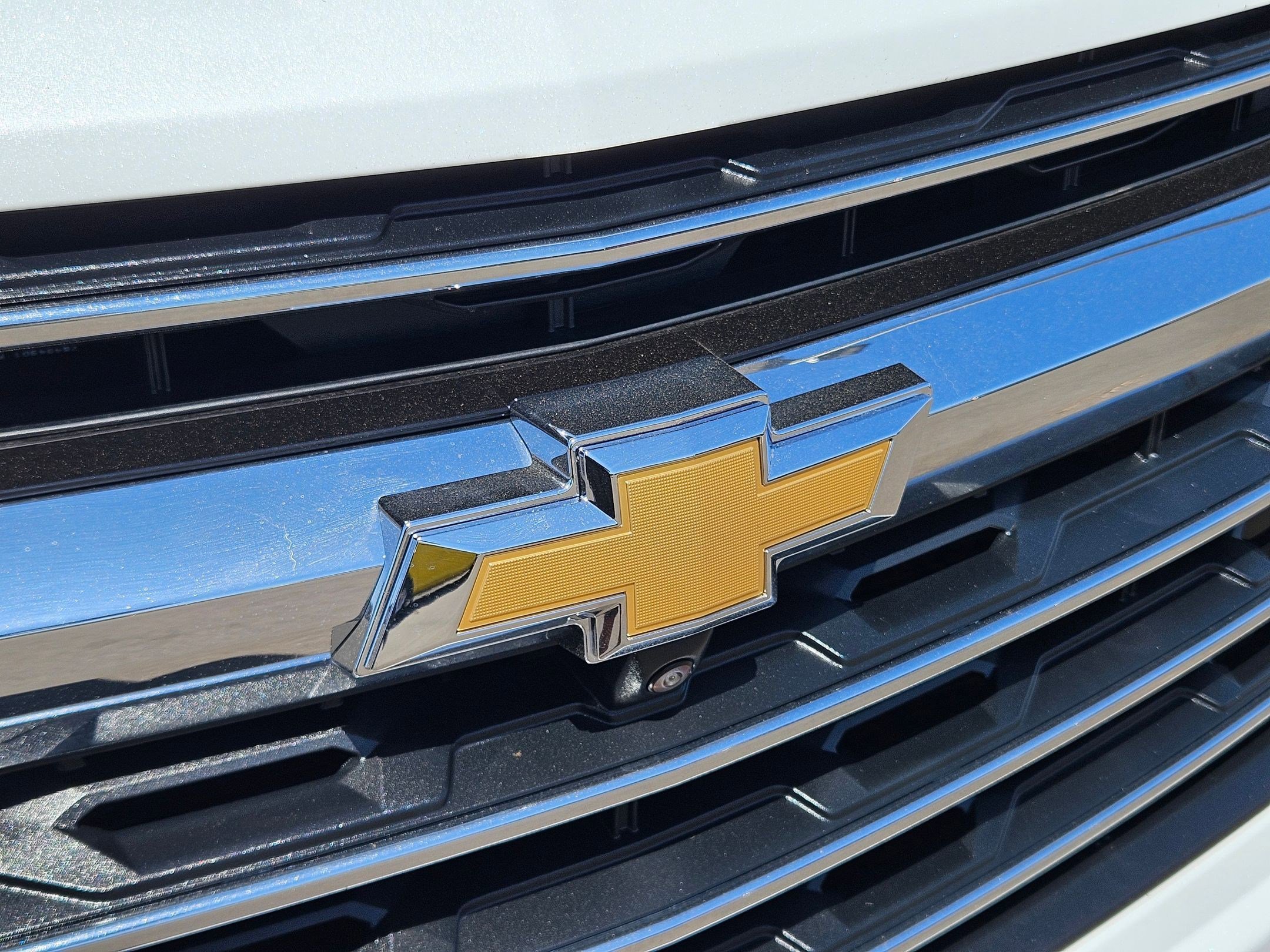 2026 Chevrolet Traverse photo 8