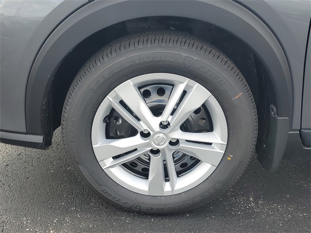 2025 Nissan Kicks Play S photo 4