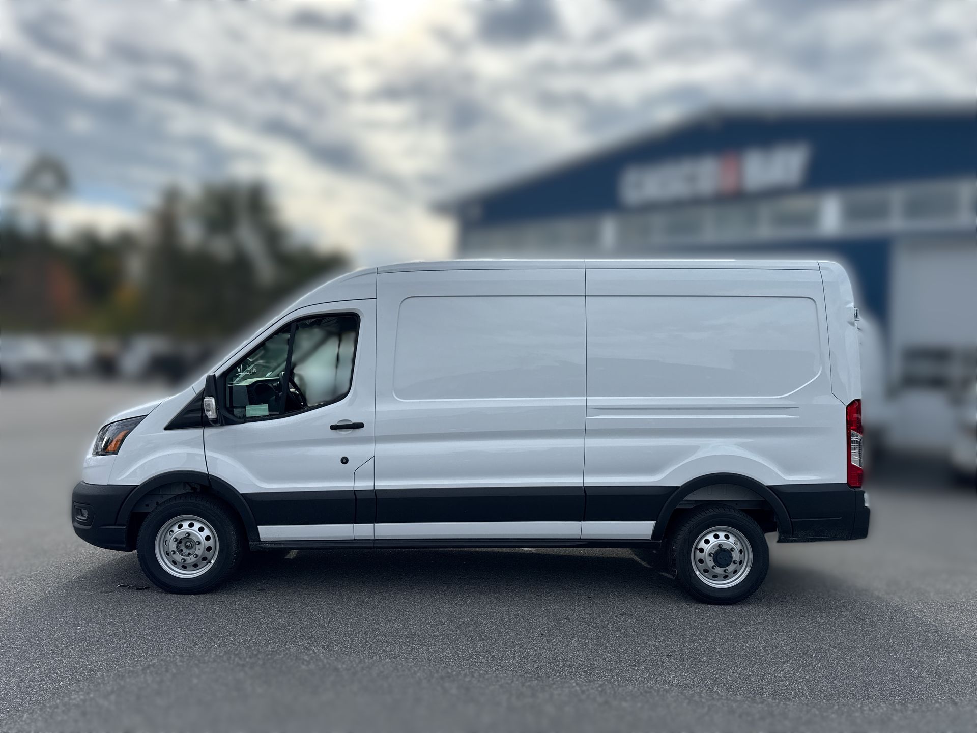 2025 Ford Transit Van Base's photo