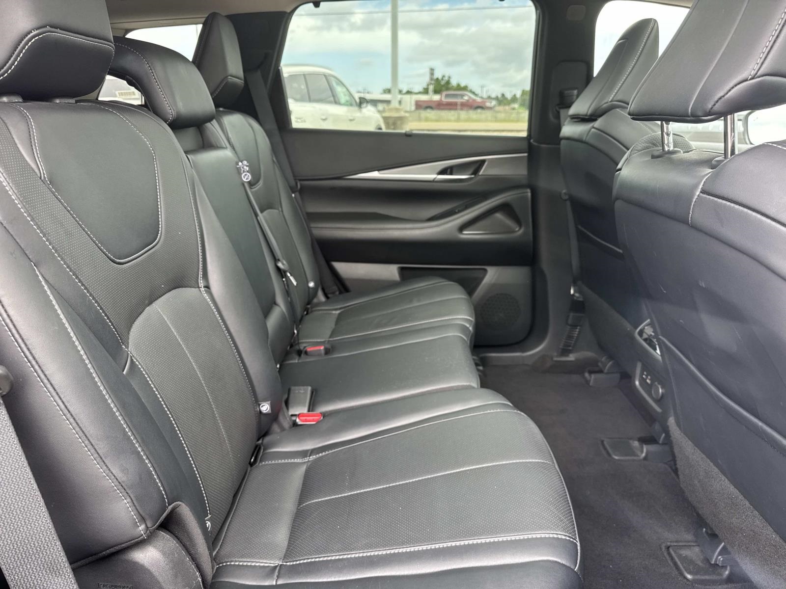 2024 Infiniti QX60 Luxe photo 10