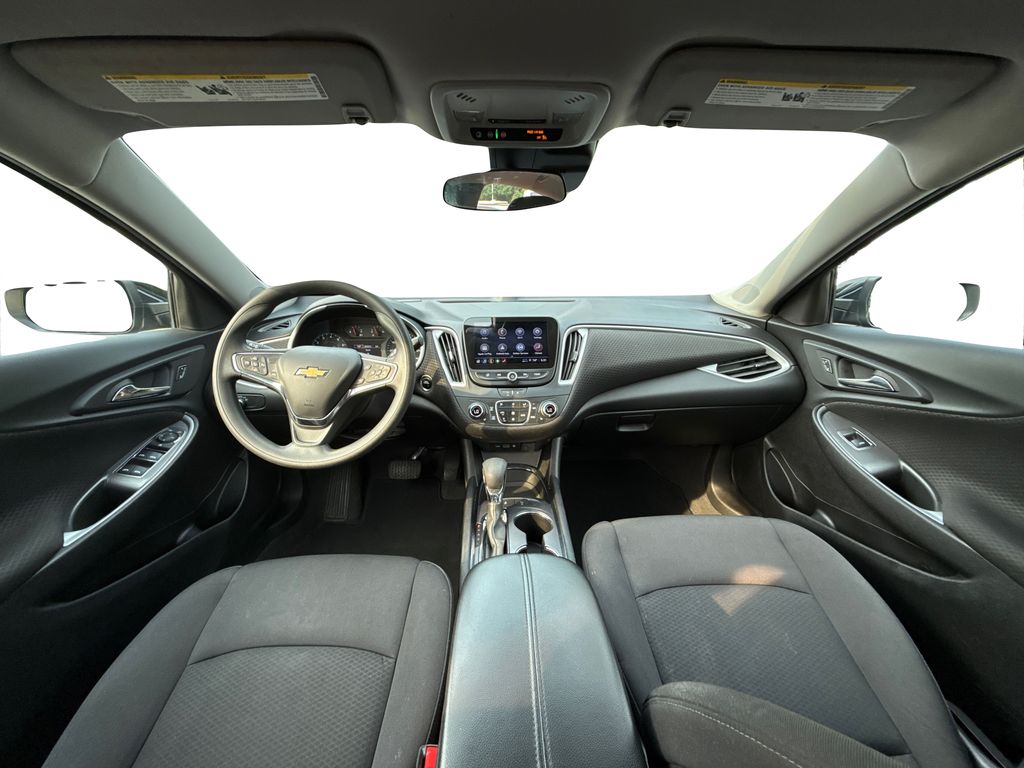 2024 Chevrolet Malibu 1LT photo 12