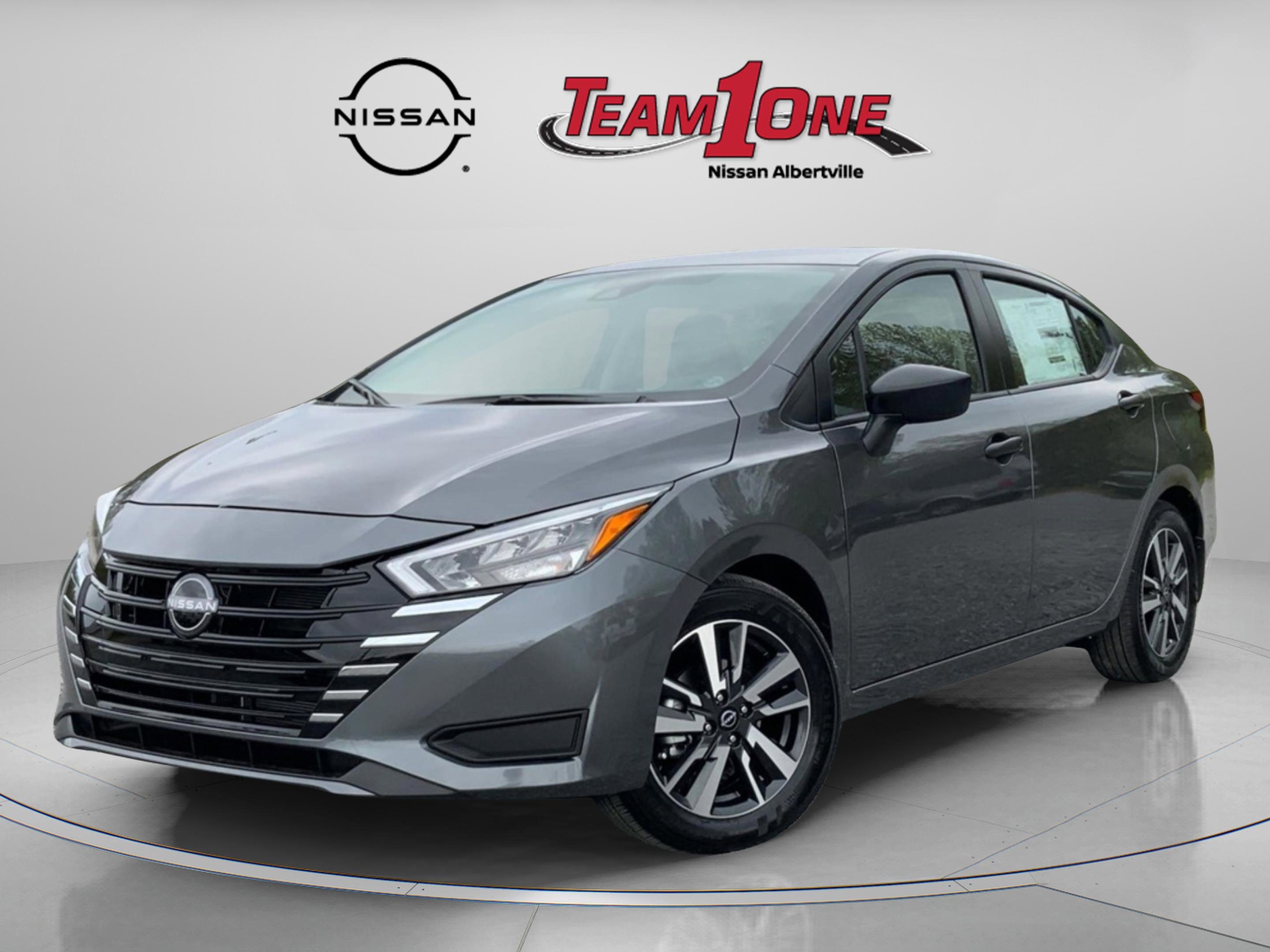 2025 Nissan Versa S photo 2