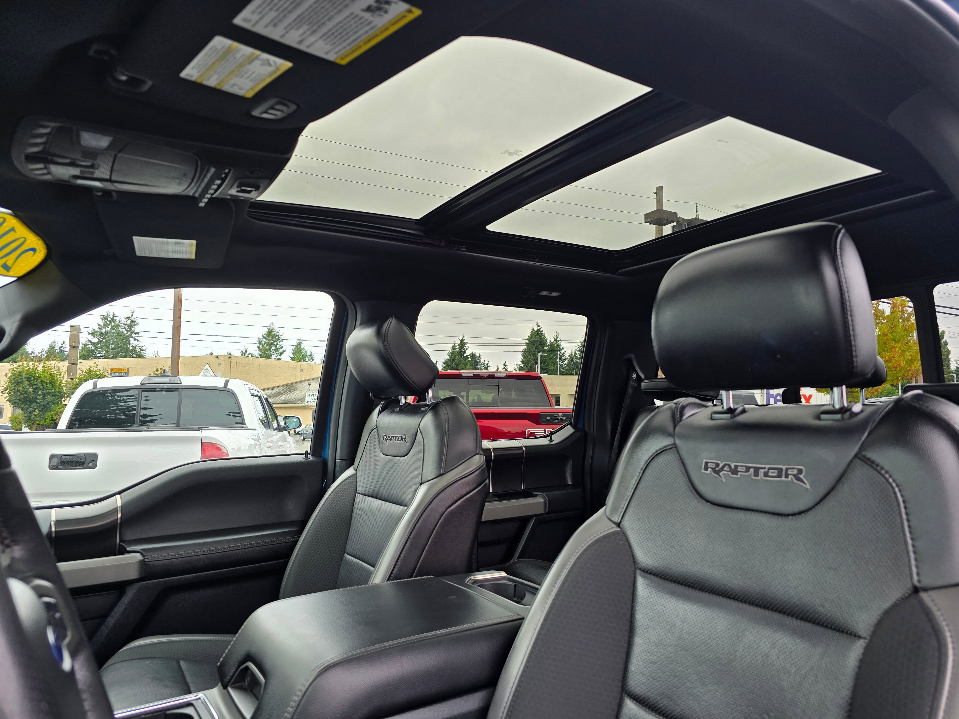 2019 Ford F-150 Raptor photo 3