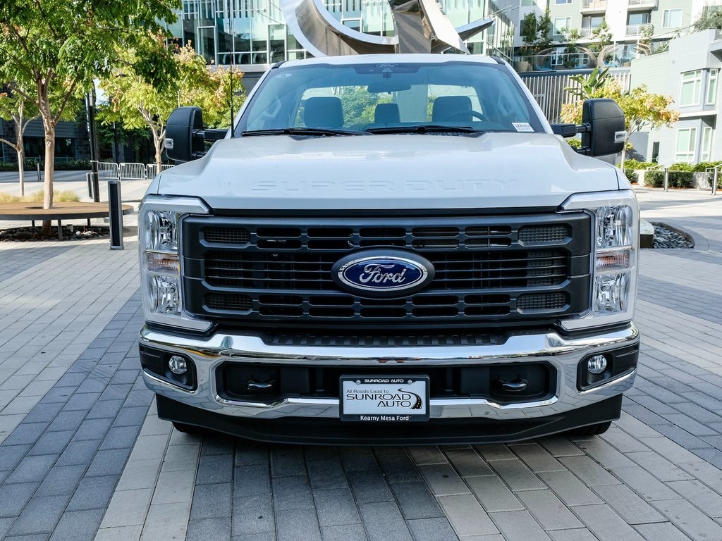 2024 Ford F-250 photo 2