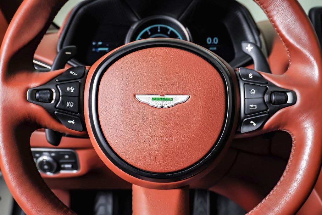 2021 Aston Martin DB11 AM5 photo 25
