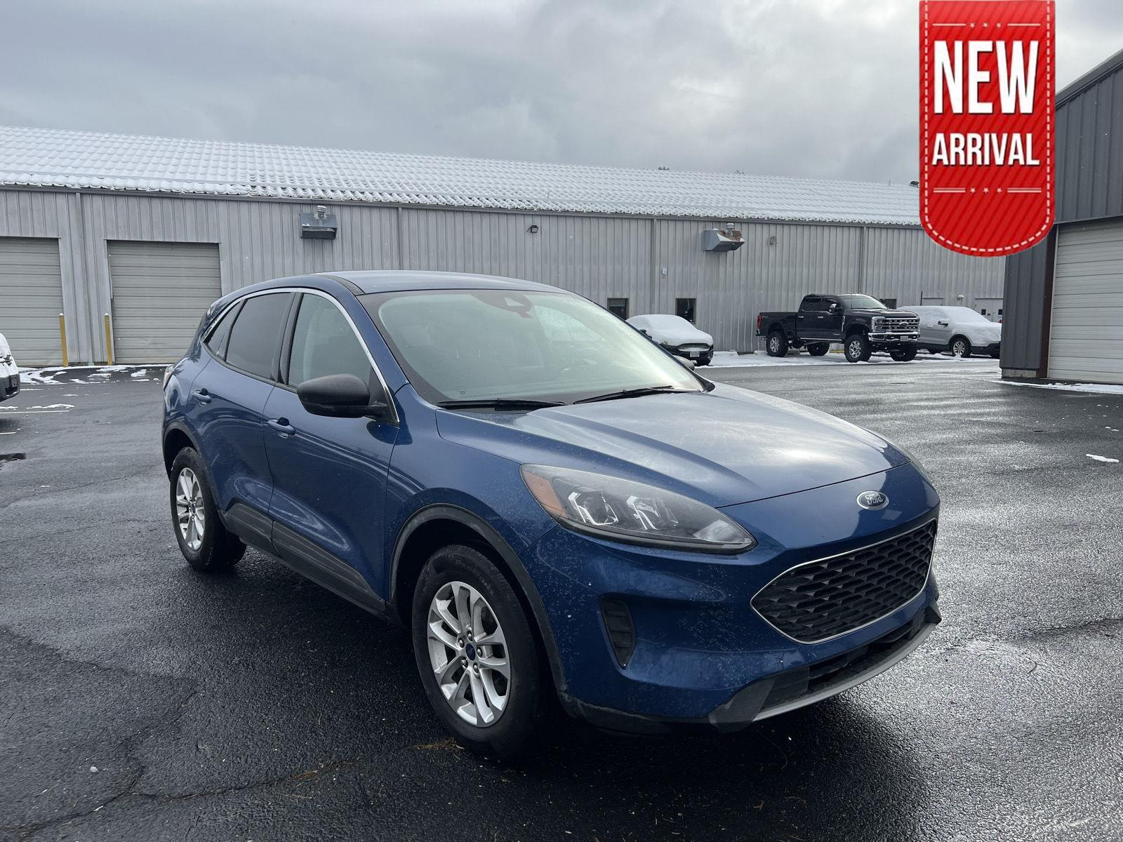 2022 Ford Escape SE's photo