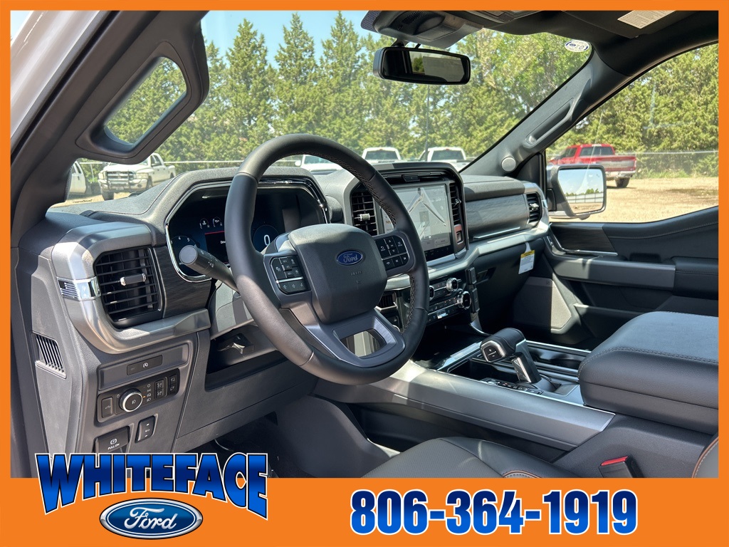 2025 Ford F-150 Lariat photo 13
