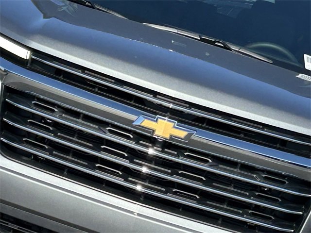 2026 Chevrolet Traverse photo 2