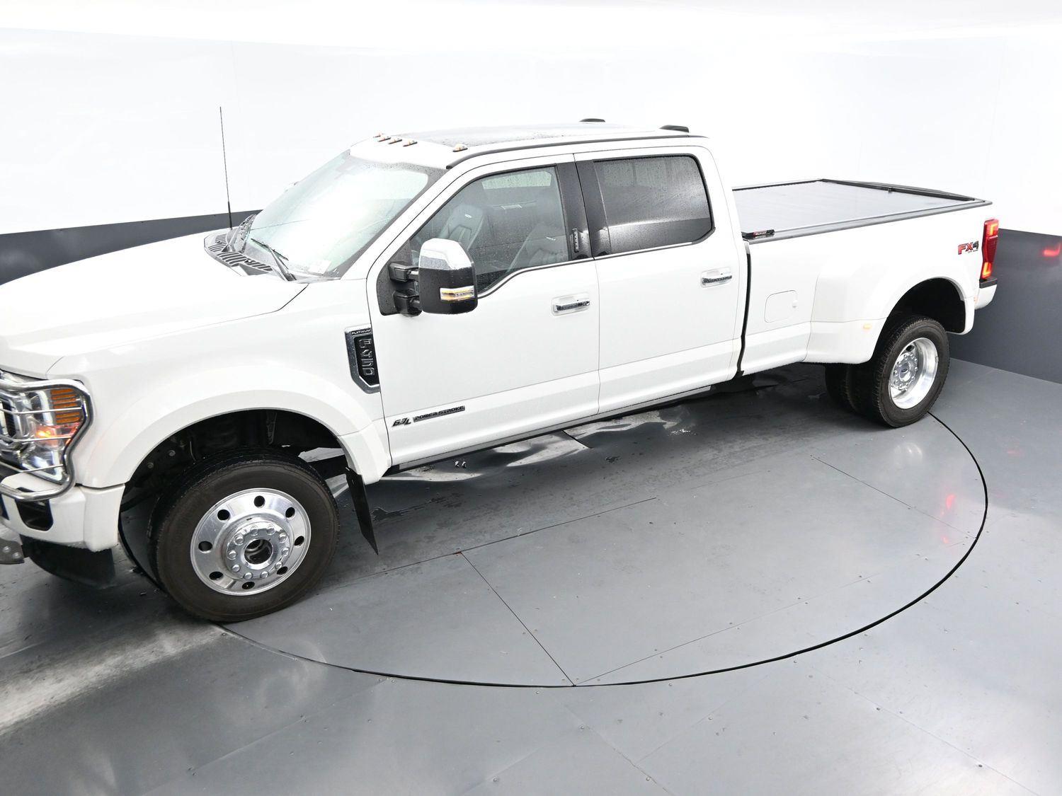 2022 Ford F-450 Platinum photo 38