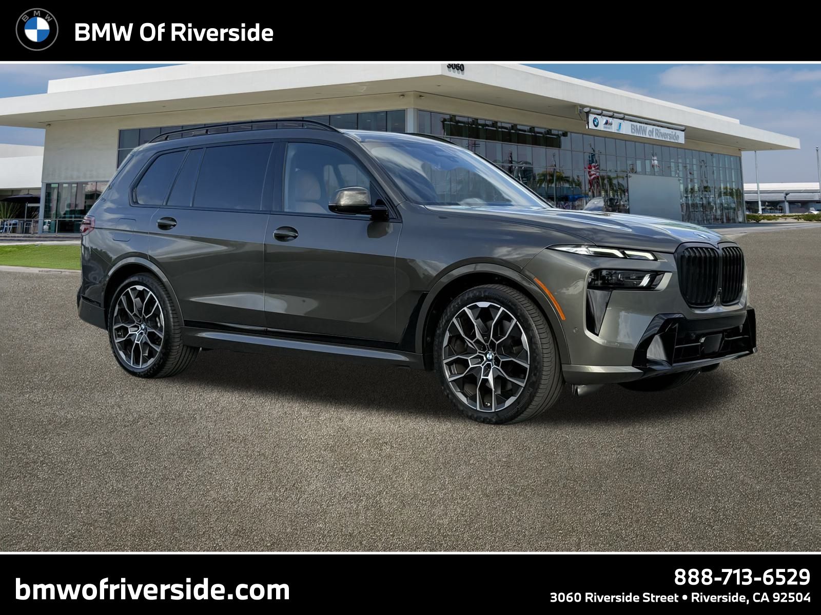 2023 BMW X7 40i's photo