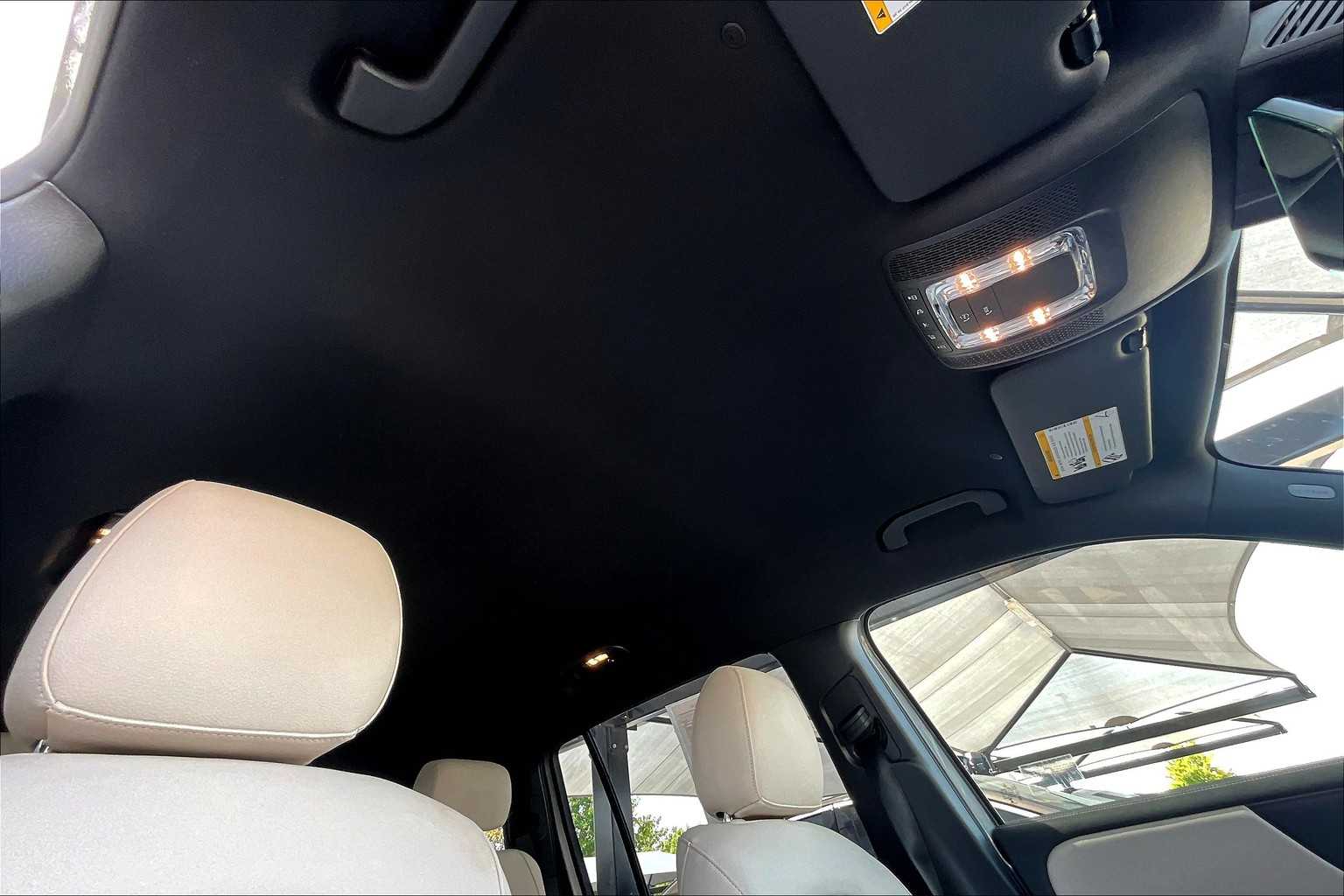2023 Mercedes Benz EQB photo 13