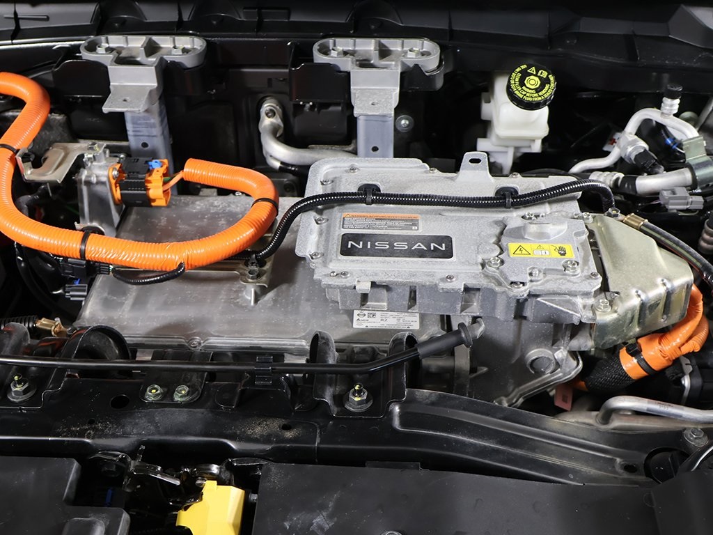 2023 Nissan ARIYA Engage Evolve+ Empower photo 13