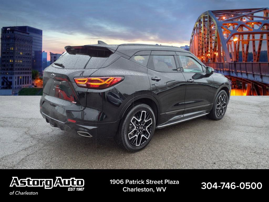 2024 Chevrolet Blazer RS photo 3