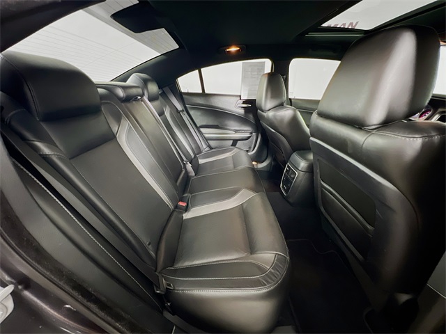 2022 Dodge Charger SXT photo 40