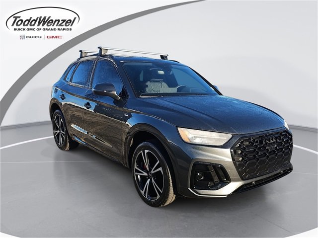 2025 Audi Q5 Premium Plus's photo