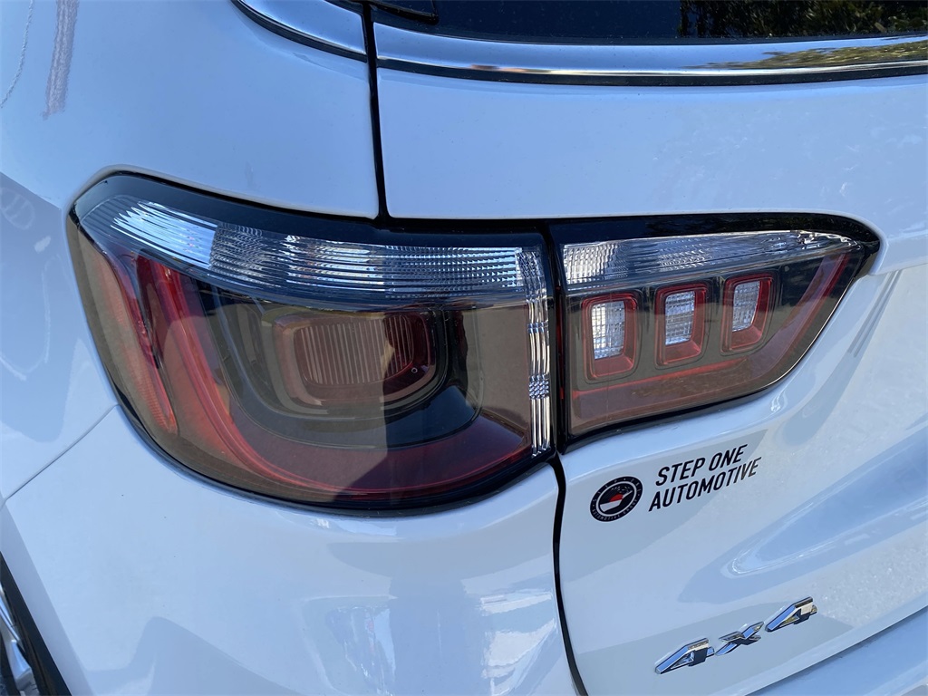 2025 Jeep Compass Latitude photo 8