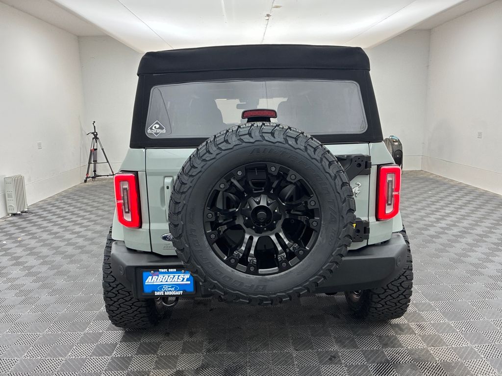 2023 Ford Bronco Outer Banks photo 4