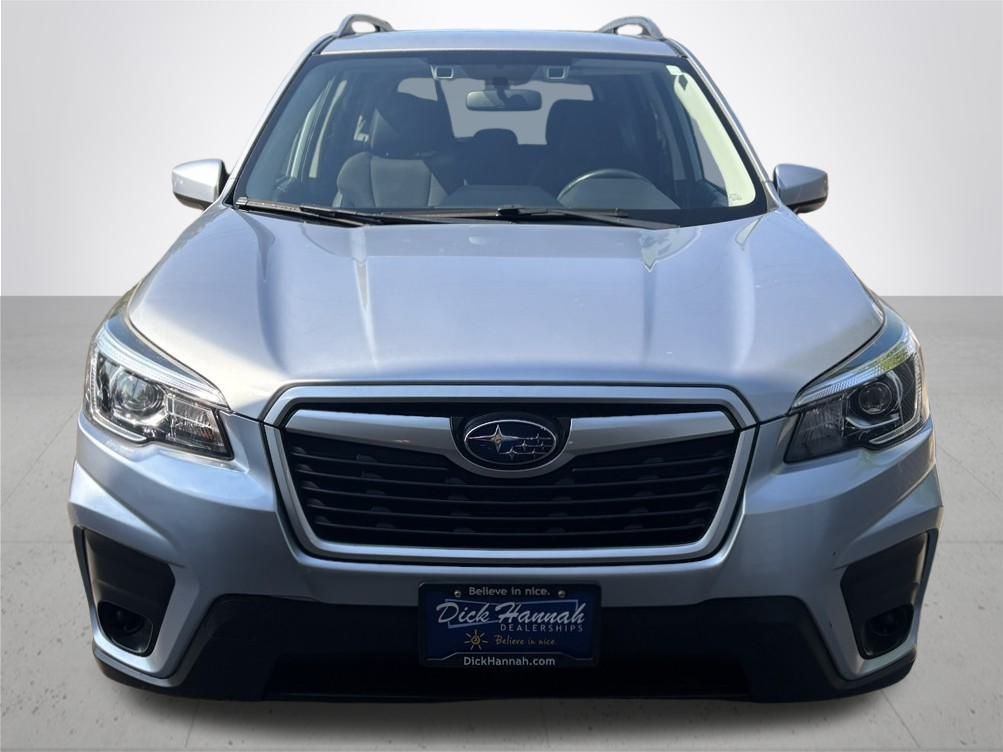 2019 Subaru Forester Premium photo 3