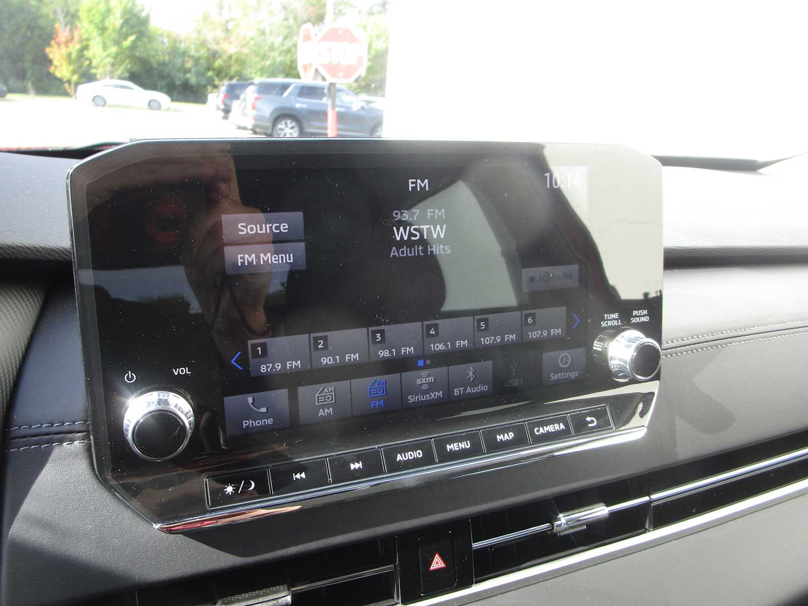 2023 Mitsubishi Outlander PHEV SE photo 16