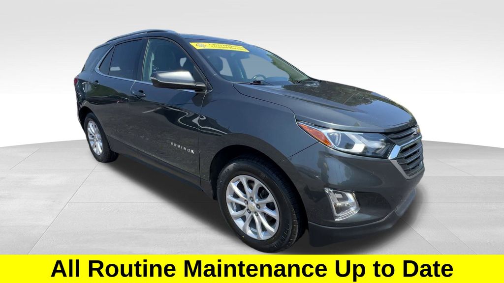 2019 Chevrolet Equinox LT photo 2
