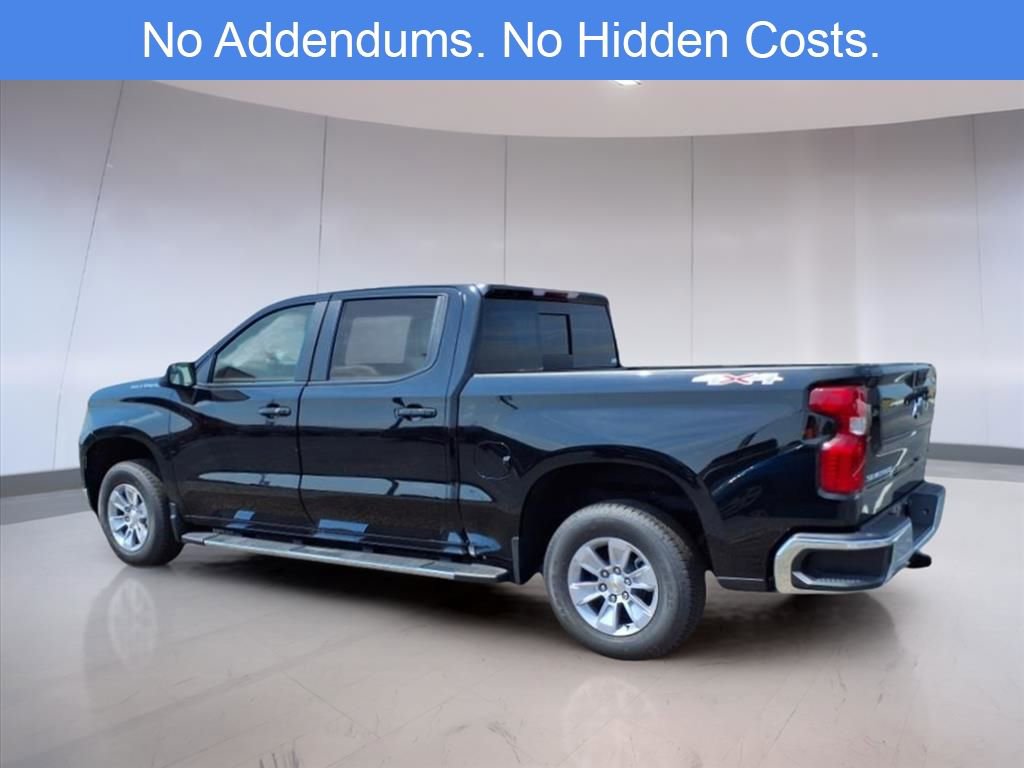 2025 Chevrolet Silverado 1500 LT photo 3