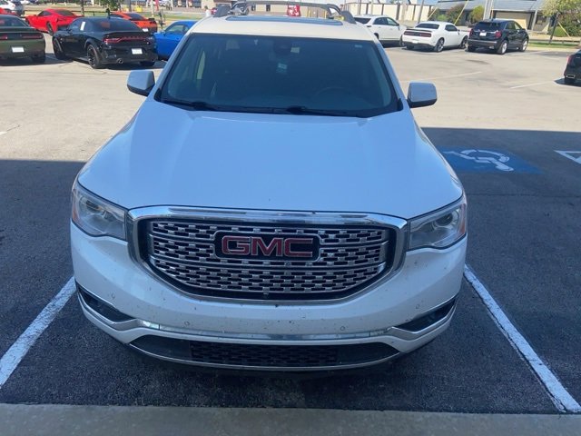 2017 Gmc Acadia Denali photo 3