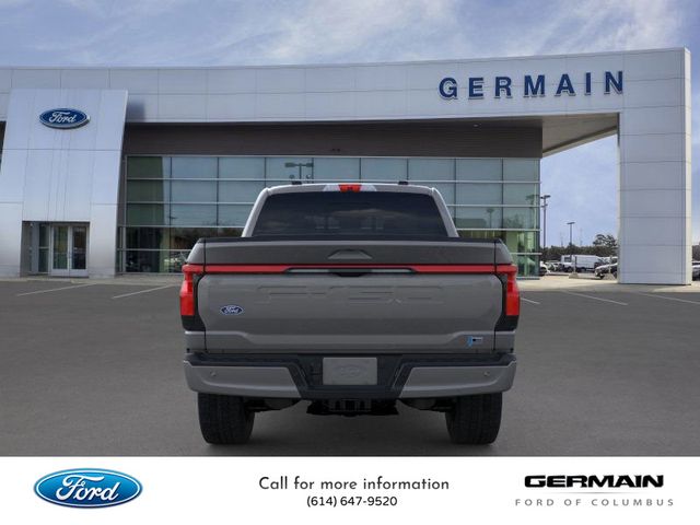 2025 Ford F-150 Lightning Lariat photo 5