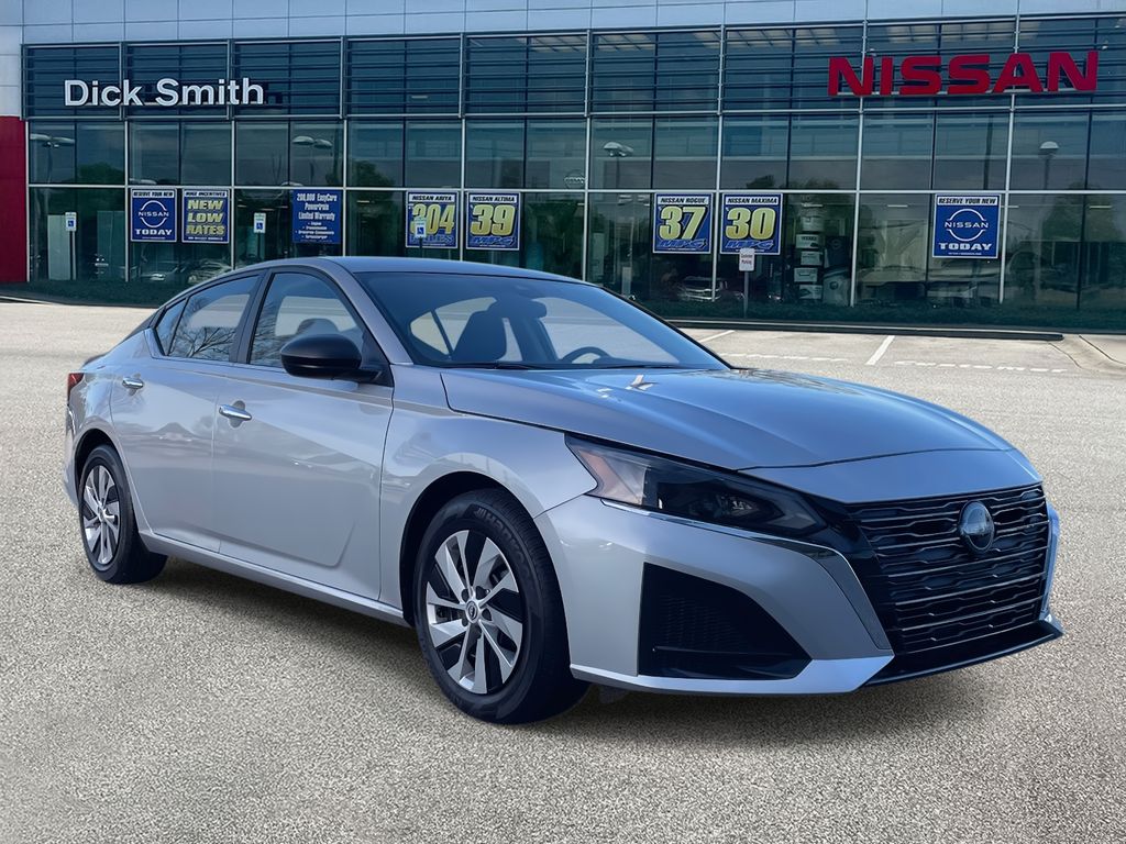 2025 Nissan Altima S