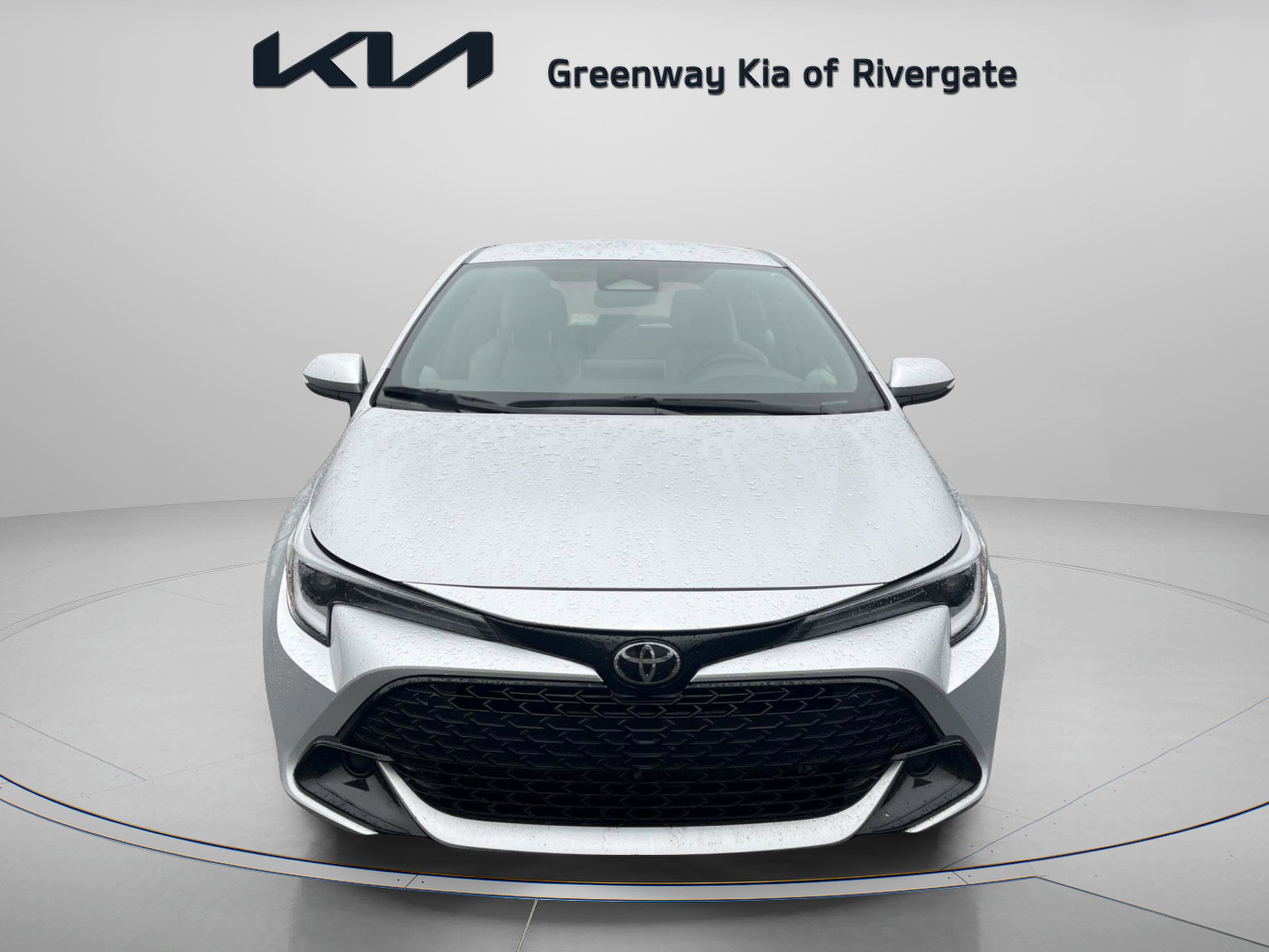 2023 Toyota Corolla SE photo 2