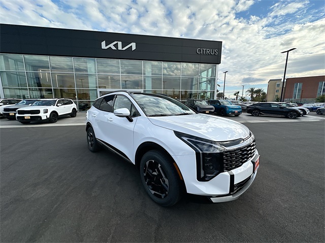 2026 Kia Sportage SX's photo