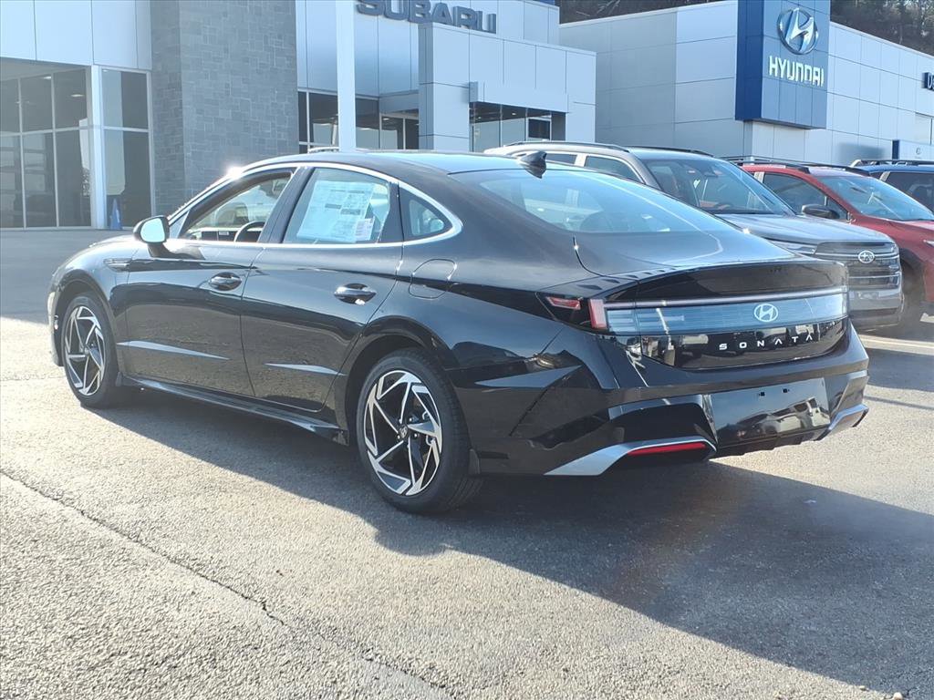 2026 Hyundai Sonata SEL Sport photo 3