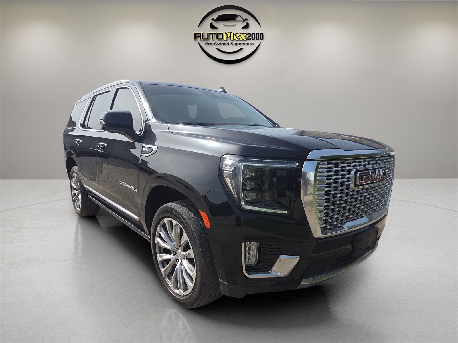 2021 Gmc Yukon Denali photo 2
