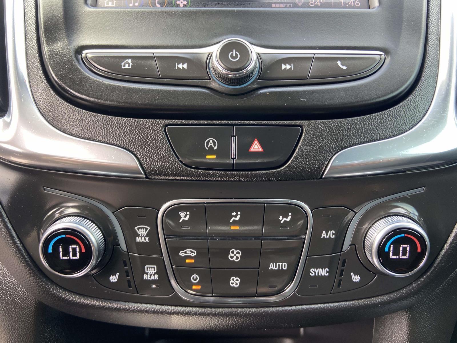 2022 Chevrolet Equinox LT photo 13