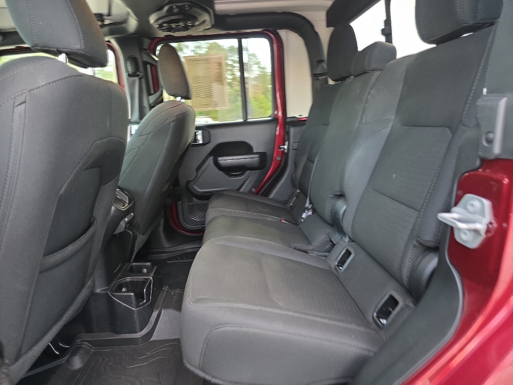 2021 Jeep Gladiator Sport S photo 14