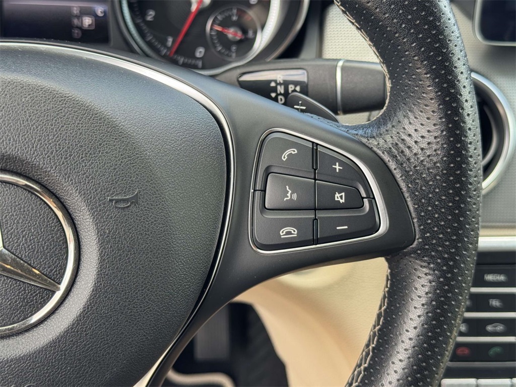 2020 Mercedes Benz GLA 250 4MATIC photo 22