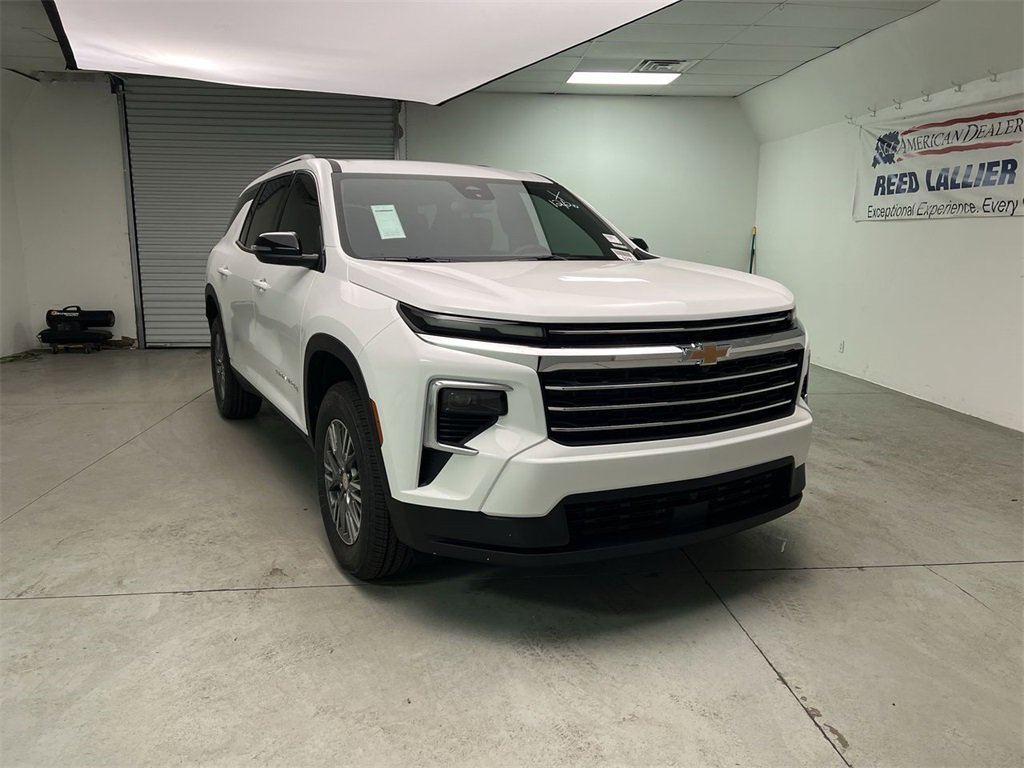 2026 Chevrolet Traverse LT's photo