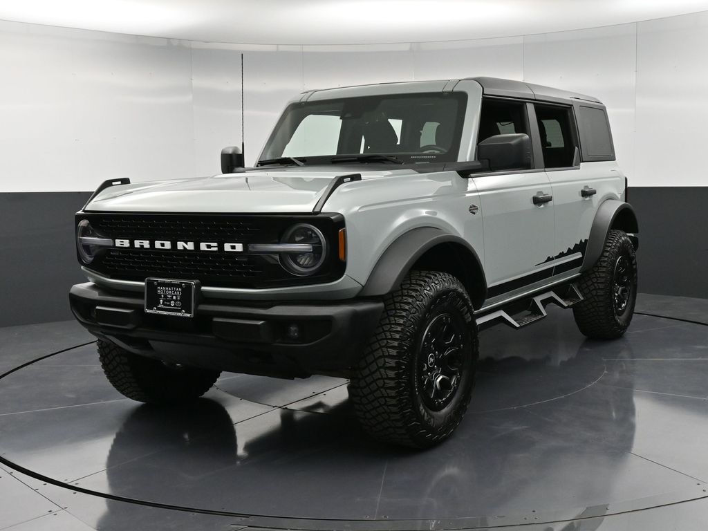 2022 Ford Bronco 4-Door Wildtrak's photo
