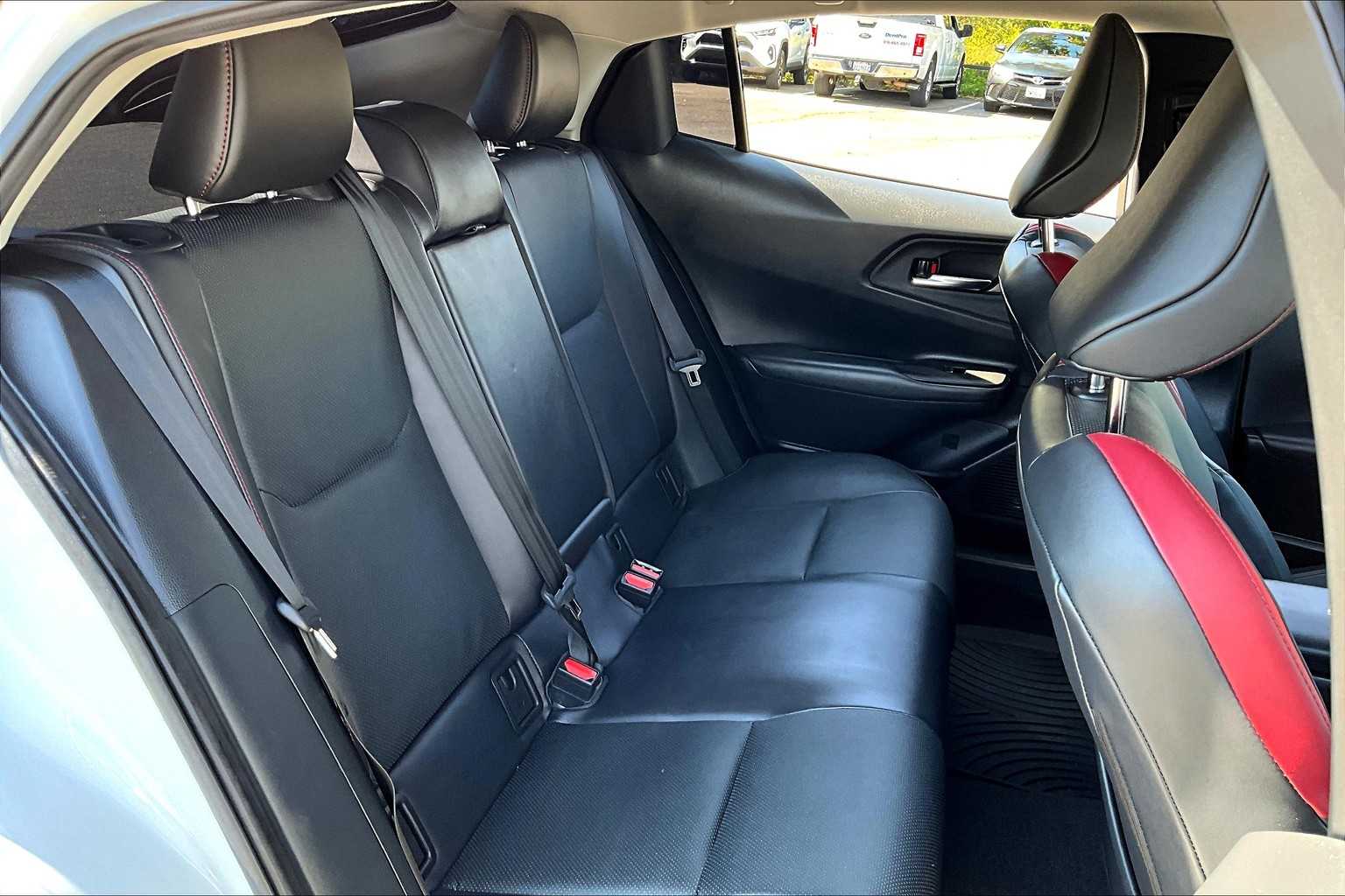 2023 Toyota Prius Prime XSE photo 17