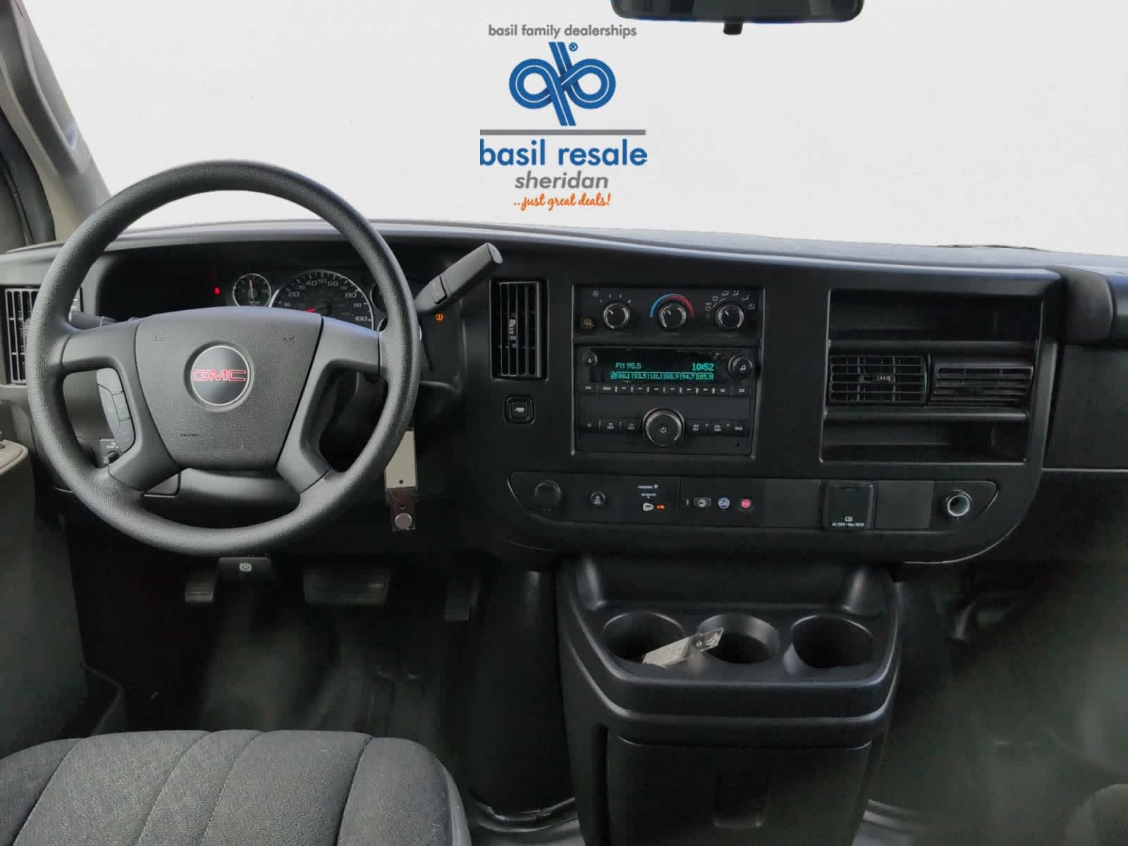 2023 Gmc Savana 2500 Cargo photo 4
